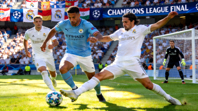 欧冠决赛曼城对阵皇家马德里的精彩比赛瞬间